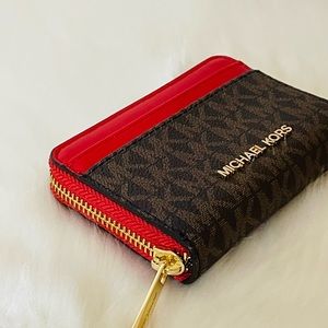 NWT Michael Kors Jet Set Travel Red Card case holder wallet